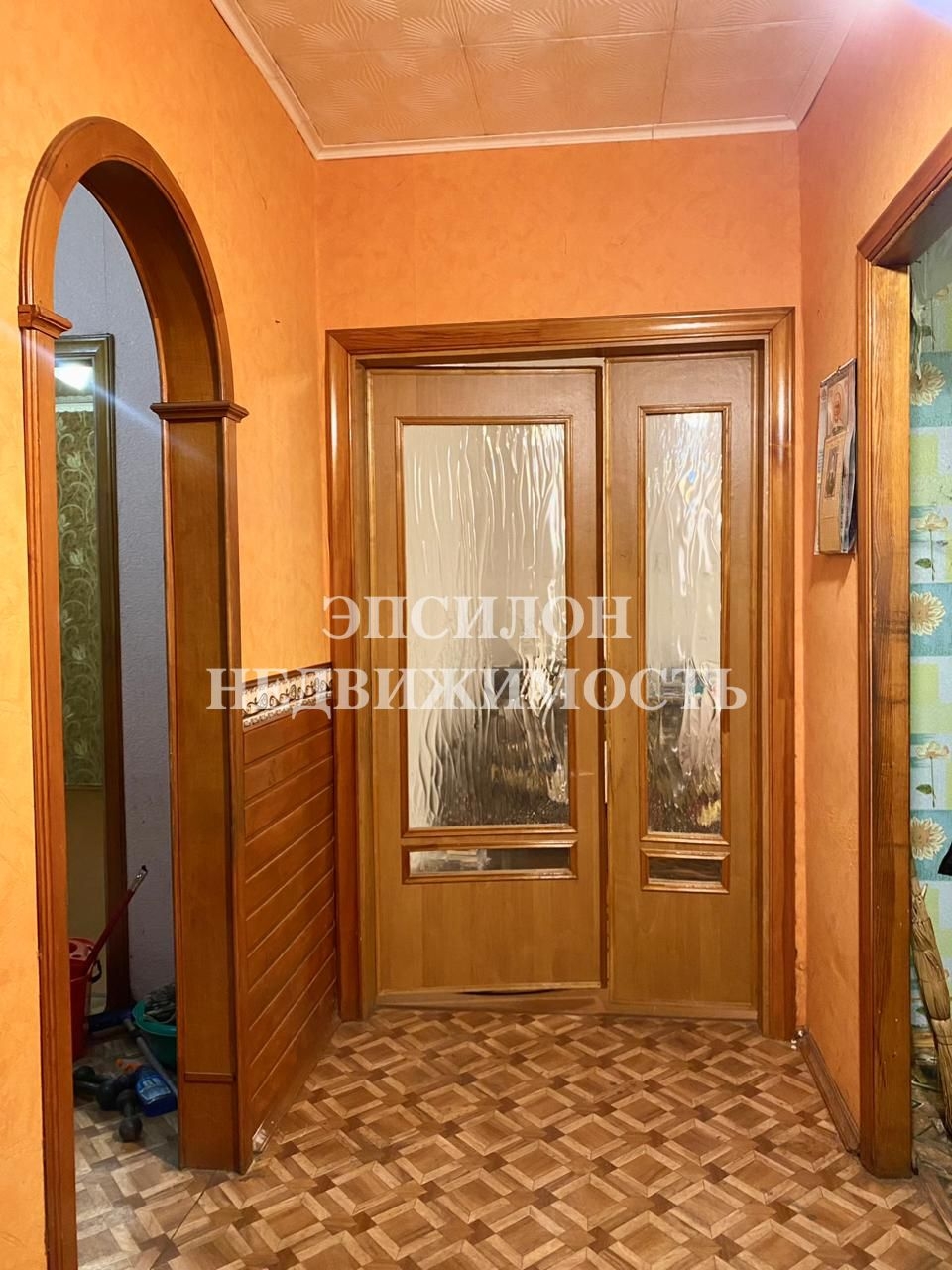 Продам 3-комнатную квартиру в городе Курск, на улице Серегина, 26а, 4-этаж 9-этажного Панель дома, площадь: 60/37/8 м2